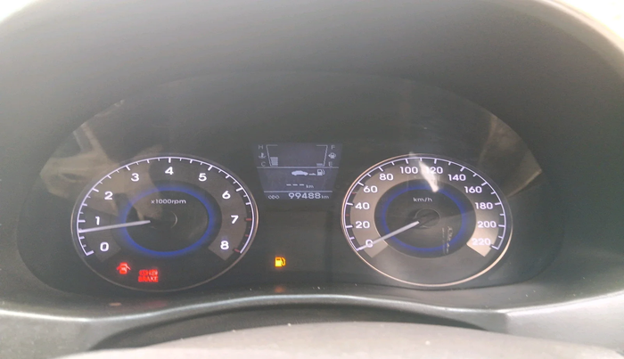 2013 Hyundai Verna FLUIDIC 1.6 VTVT SX, Petrol, Manual, 1,23,893 km, interior