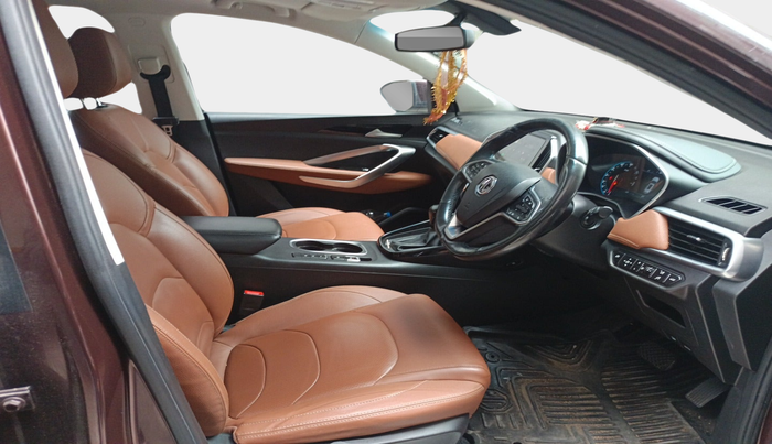 2021 MG HECTOR PLUS SMART 1.5 PETROL TURBO CVT 6-STR, Petrol, Automatic, 21,822 km, interior