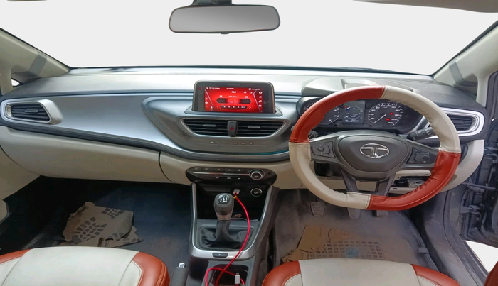 2021 Tata ALTROZ XZ PETROL, Petrol, Manual, 68,005 km, interior