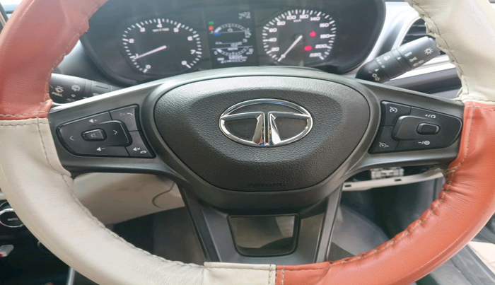 2021 Tata ALTROZ XZ PETROL, Petrol, Manual, 68,005 km, interior