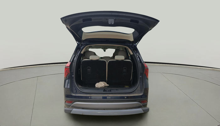 2023 Mahindra XUV700 AX 5 D MT 7 STR, Diesel, Manual, 58,000 km, exterior