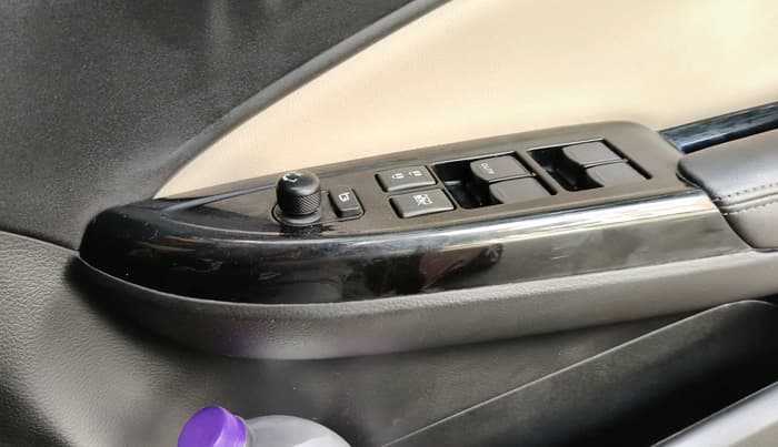 2022 Toyota Glanza G, Petrol, Manual, 74,452 km, interior