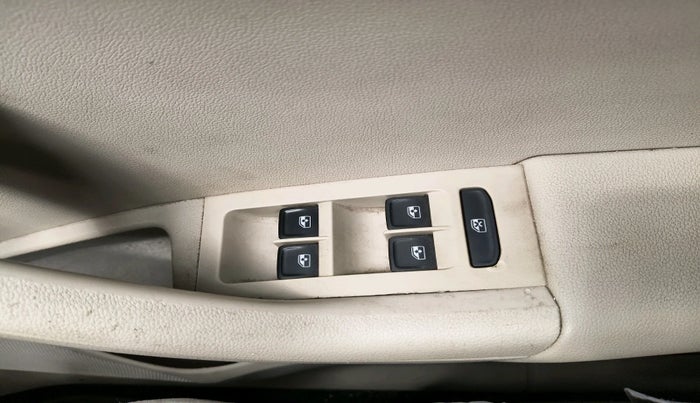 2019 Skoda Octavia L&K 1.8 TSI AT, Petrol, Automatic, 1,26,207 km, interior