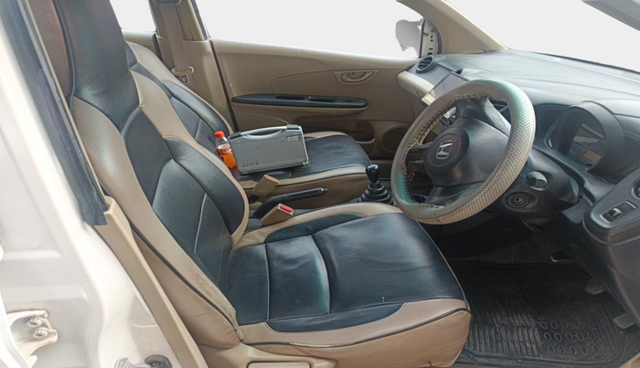 2014 Honda Amaze 1.5L I-DTEC E, Diesel, Manual, 1,56,685 km, interior