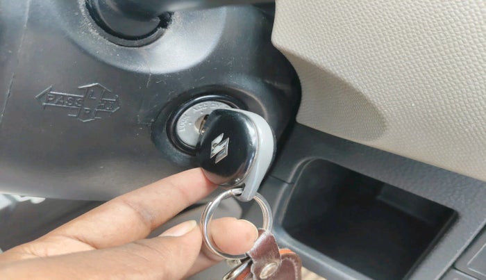 2016 Maruti Wagon R 1.0 VXI AMT, Petrol, Automatic, 68,383 km, interior