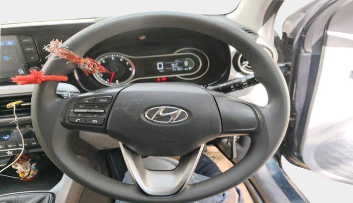 2020 Hyundai GRAND I10 NIOS SPORTZ 1.2 KAPPA VTVT, Petrol, Manual, 24,188 km, interior