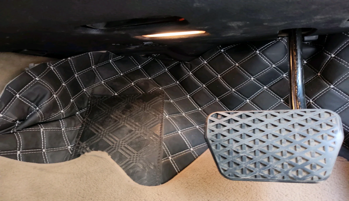 2011 BMW X5 3.0 D, Diesel, Automatic, 1,19,360 km, interior