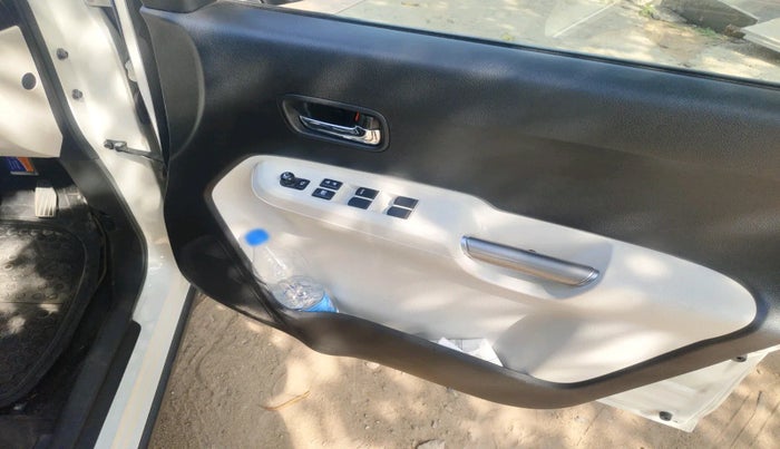 2023 Maruti IGNIS ZETA 1.2 AMT, Petrol, Automatic, 31,802 km, interior