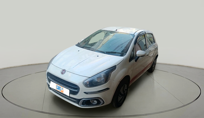 2017 Fiat Punto EVO DYNAMIC 1.3 MULTIJET 90 HP, Diesel, Manual, 1,06,483 km, exterior