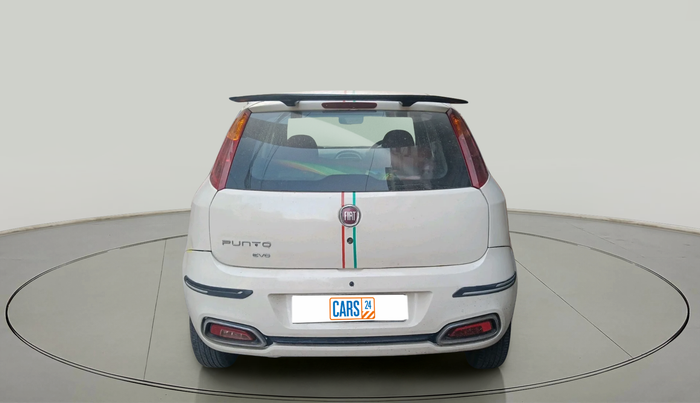 2017 Fiat Punto EVO DYNAMIC 1.3 MULTIJET 90 HP, Diesel, Manual, 1,06,483 km, exterior