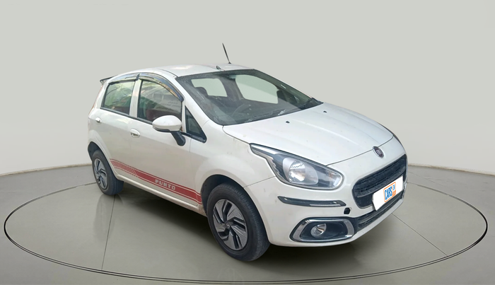 2017 Fiat Punto EVO DYNAMIC 1.3 MULTIJET 90 HP, Diesel, Manual, 1,06,483 km, exterior