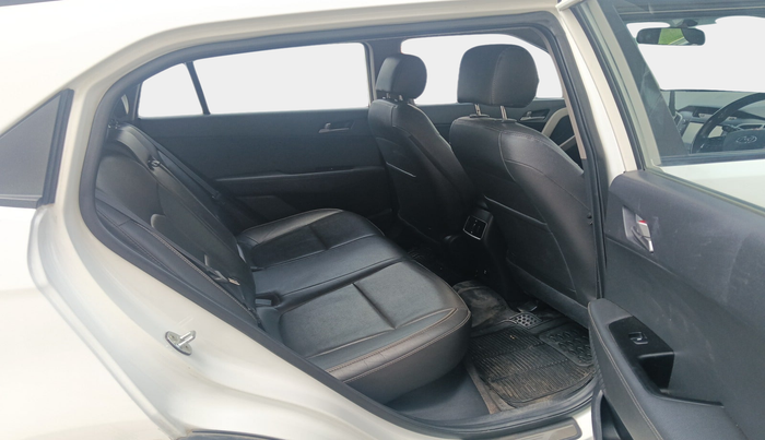 2016 Hyundai Creta SX (O) 1.6 DIESEL, Diesel, Manual, 1,60,000 km, interior