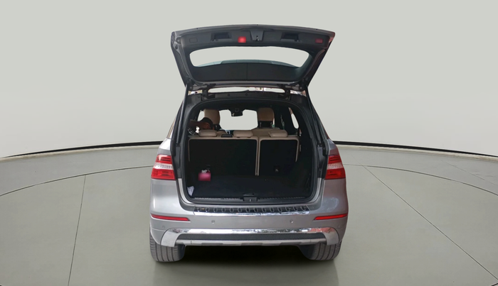 2012 Mercedes Benz M Class ML 350 CDI, Diesel, Automatic, 1,19,863 km, exterior