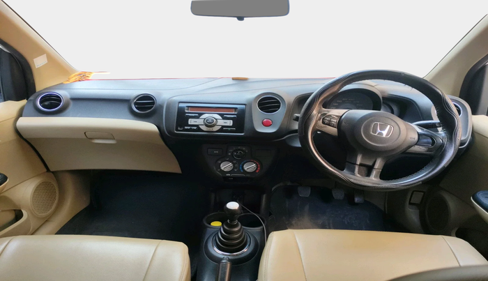 2014 Honda Amaze 1.5L I-DTEC S, Diesel, Manual, 2,88,659 km, interior