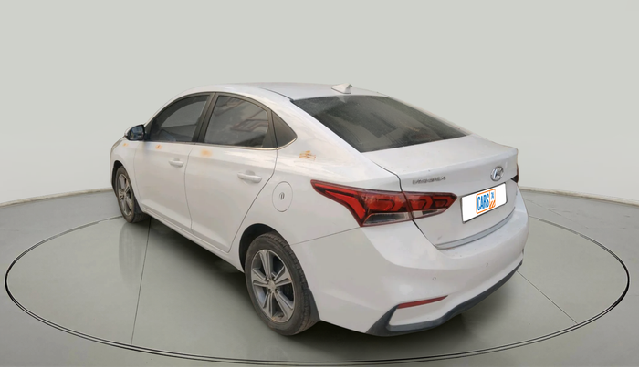 2017 Hyundai Verna 1.6 CRDI SX + AT, Diesel, Automatic, 99,992 km, exterior