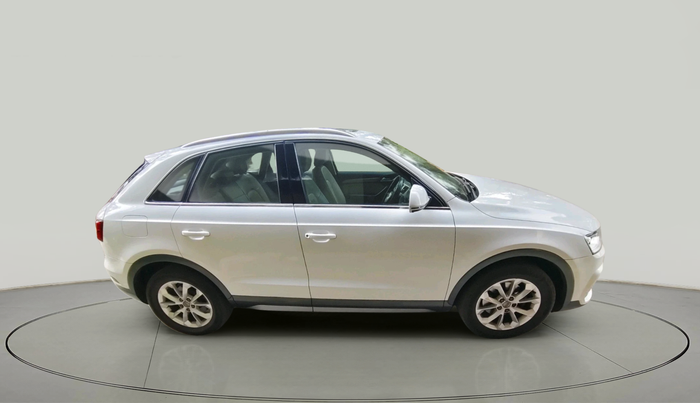 2016 Audi Q3 35 TDI Quattro, Diesel, Automatic, 1,40,197 km, exterior