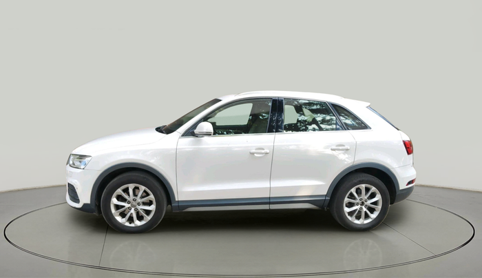 2016 Audi Q3 35 TDI Quattro, Diesel, Automatic, 1,40,197 km, exterior