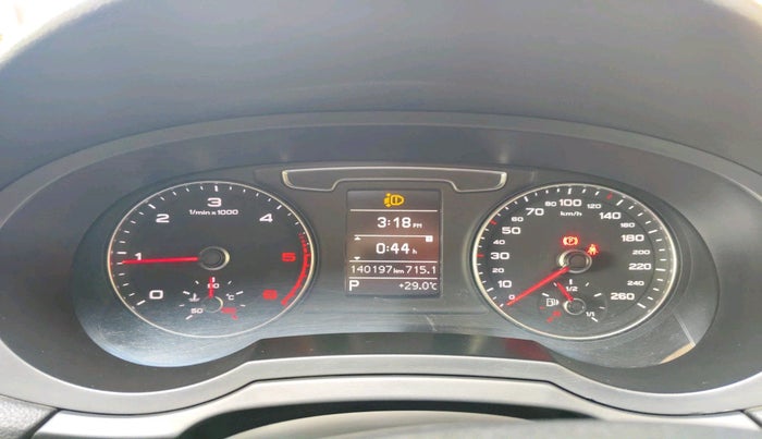 2016 Audi Q3 35 TDI Quattro, Diesel, Automatic, 1,40,197 km, interior