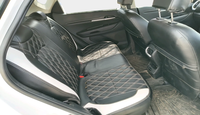 2024 KIA SONET HTK (O) 1.2 Petrol MT, Petrol, Manual, 40,481 km, interior