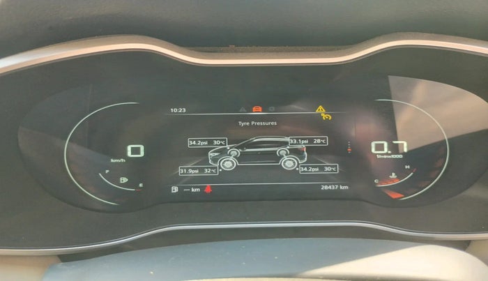 2022 MG ASTOR SHARP EX 1.5 MT, Petrol, Manual, 28,437 km, interior