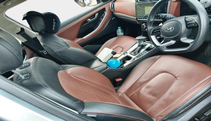 2021 Hyundai ALCAZAR 1.5 SIGNATURE (O) AT 6STR, Diesel, Automatic, 1,15,377 km, interior