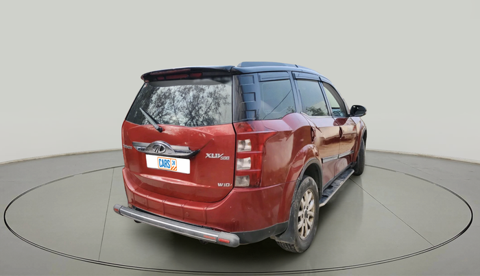2015 Mahindra XUV500 W10, Diesel, Manual, 1,12,843 km, exterior
