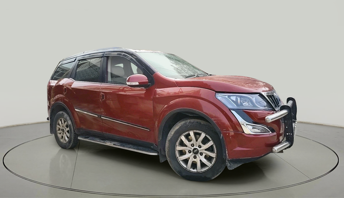 2015 Mahindra XUV500 W10, Diesel, Manual, 1,12,843 km, exterior