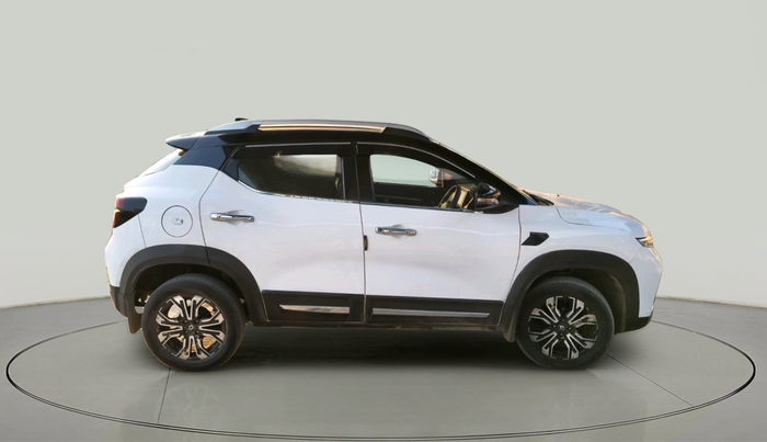 2022 Renault Kiger RXT TURBO CVT, Petrol, Automatic, 40,240 km, exterior