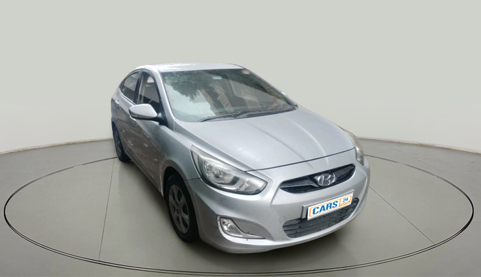 2011 Hyundai Verna FLUIDIC 1.6 VTVT EX, Petrol, Manual, 82,237 km, exterior