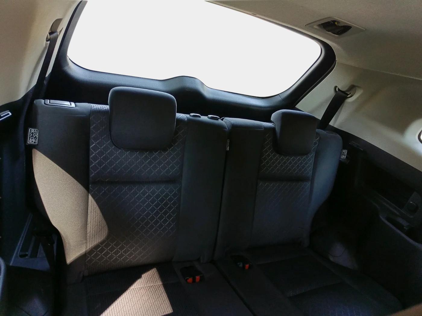 2023 Toyota INNOVA HYCROSS GX 7 STR, Petrol, Automatic, 98,221 km, interior