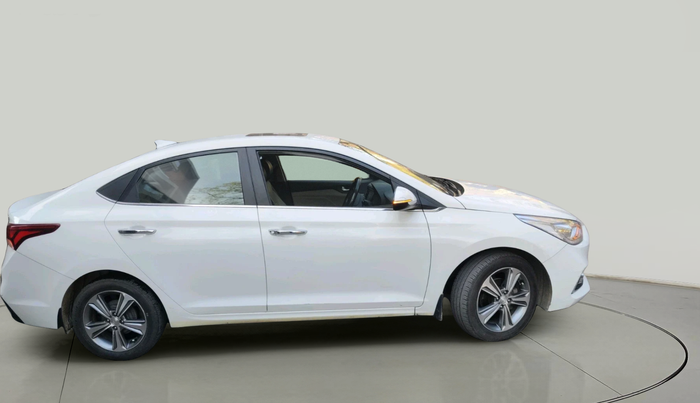 2017 Hyundai Verna 1.6 SX (O) CRDI MT, Diesel, Manual, 60,362 km, exterior