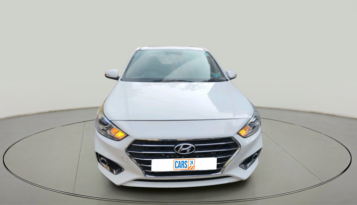 2017 Hyundai Verna 1.6 SX (O) CRDI MT, Diesel, Manual, 60,362 km, exterior