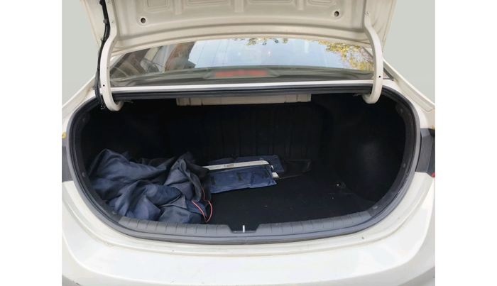 2017 Hyundai Verna 1.6 SX (O) CRDI MT, Diesel, Manual, 60,362 km, exterior