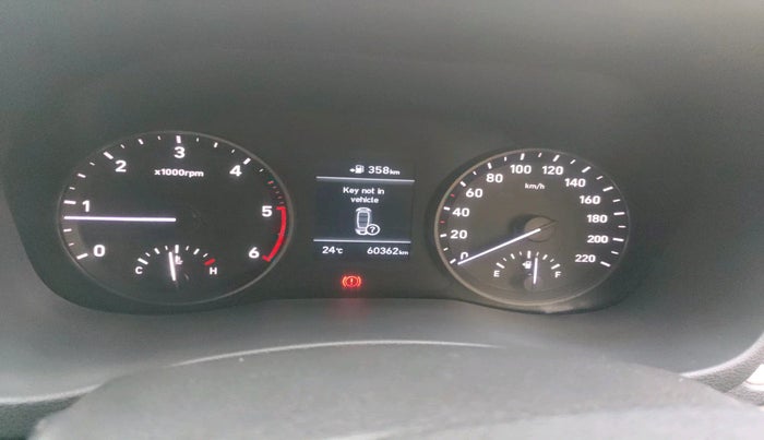 2017 Hyundai Verna 1.6 SX (O) CRDI MT, Diesel, Manual, 60,362 km, interior