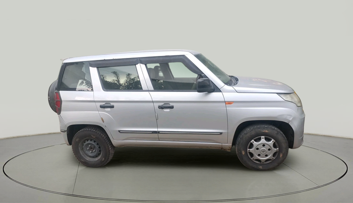 2017 Mahindra TUV300 T4 PLUS, Diesel, Manual, 1,02,923 km, exterior