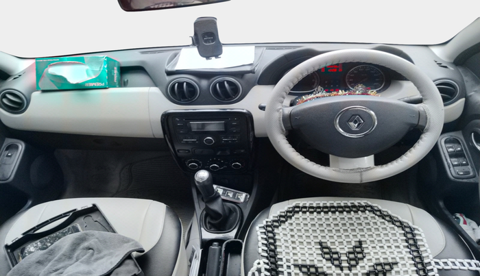 2014 Renault Duster 85 PS RXL DIESEL, Diesel, Manual, 1,09,000 km, interior