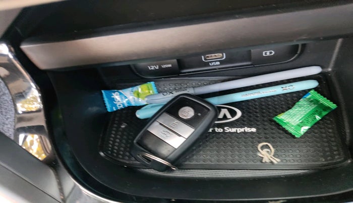 2021 KIA SELTOS HTX 1.5 PETROL, Petrol, Manual, 58,353 km, interior