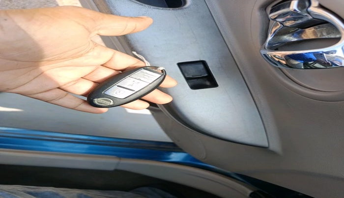 2015 Nissan Micra XV P DIESEL, Diesel, Manual, 77,297 km, interior