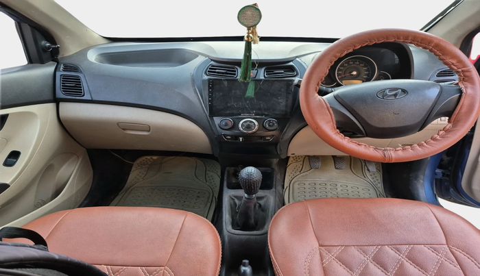 2013 Hyundai Eon MAGNA +, Petrol, Manual, 1,05,098 km, interior