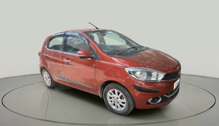 2018 Tata Tiago XZA PETROL, Petrol, Automatic, 1,23,872 km, exterior