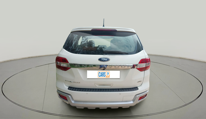 2017 Ford Endeavour TITANIUM 3.2 4X4 AT, Diesel, Automatic, 1,17,360 km, exterior