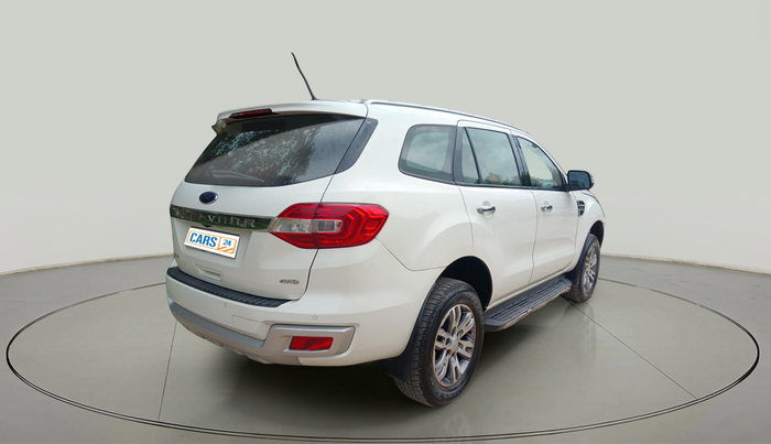 2017 Ford Endeavour TITANIUM 3.2 4X4 AT, Diesel, Automatic, 1,17,360 km, exterior