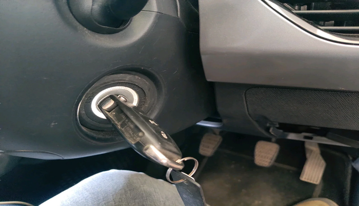 2021 Tata NEXON XM SUNROOF PETROL, Petrol, Manual, 48,566 km, interior