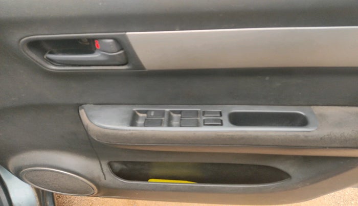 2011 Maruti Swift VDI, Diesel, Manual, 2,43,153 km, interior