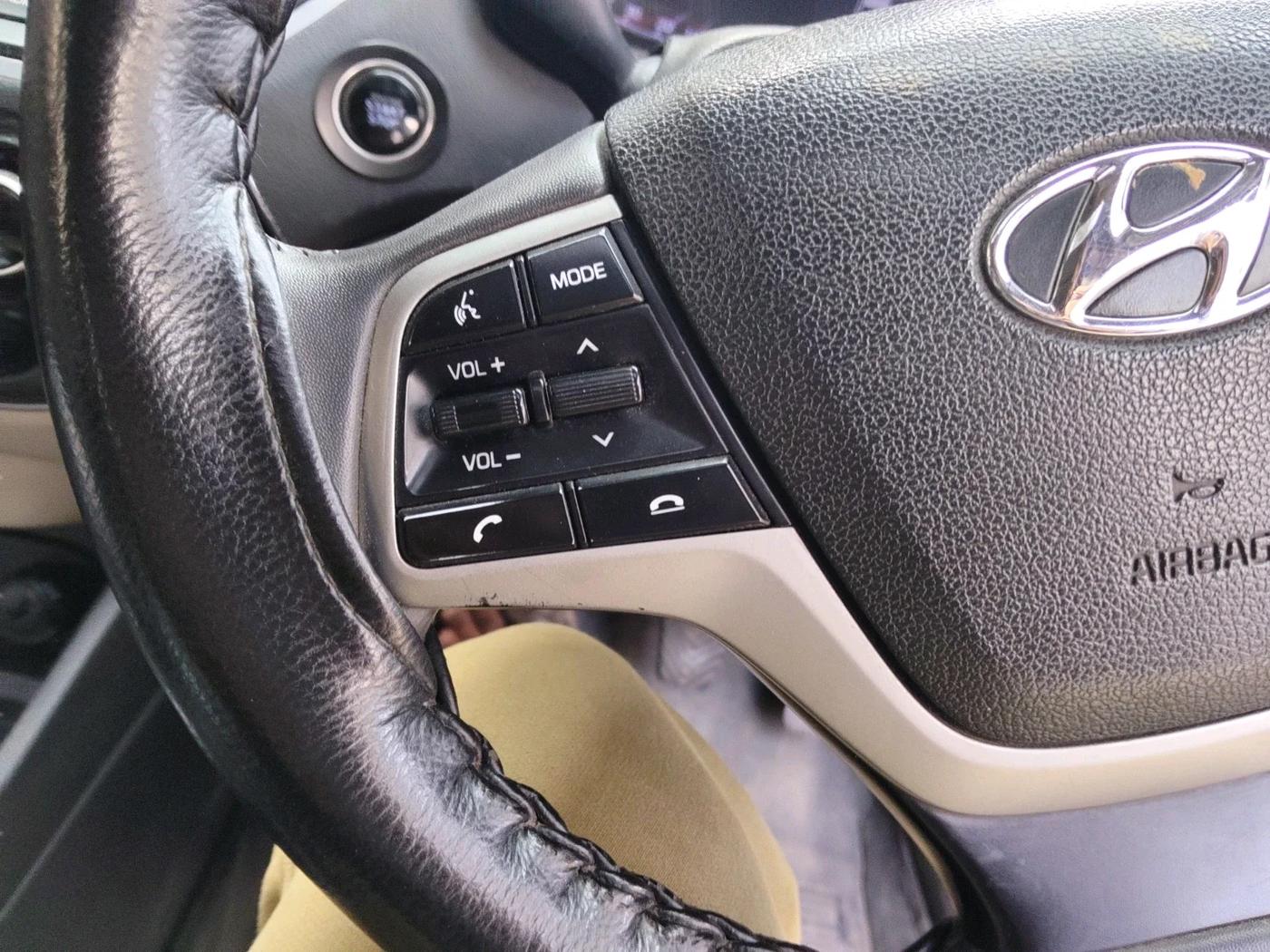 2022 Hyundai Verna SX 1.5 CRDI, Diesel, Manual, 89,673 km, interior