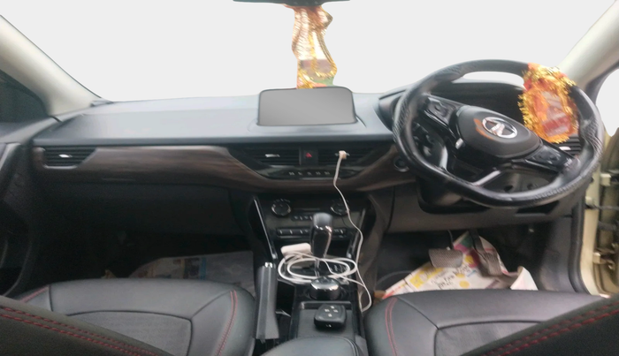 2022 Tata NEXON XZA PLUS DIESEL KAZIRANGA, Diesel, Automatic, 76,974 km, interior