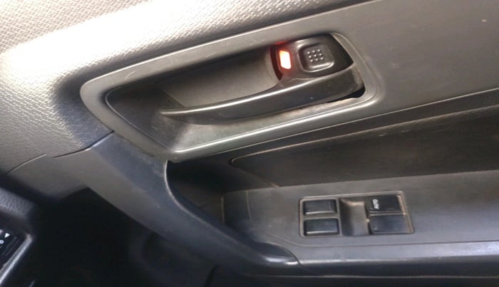 2016 Maruti Vitara Brezza LDI (O), Diesel, Manual, 74,390 km, interior