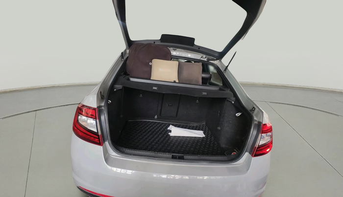 2018 Skoda Octavia RS, Petrol, Manual, 1,06,028 km, exterior