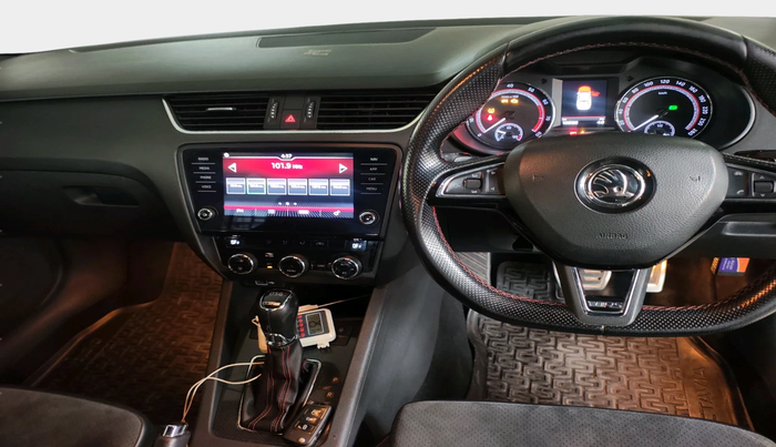 2018 Skoda Octavia RS, Petrol, Manual, 1,06,028 km, interior