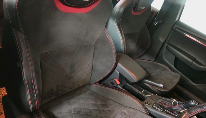 2018 Skoda Octavia RS, Petrol, Manual, 1,06,028 km, interior